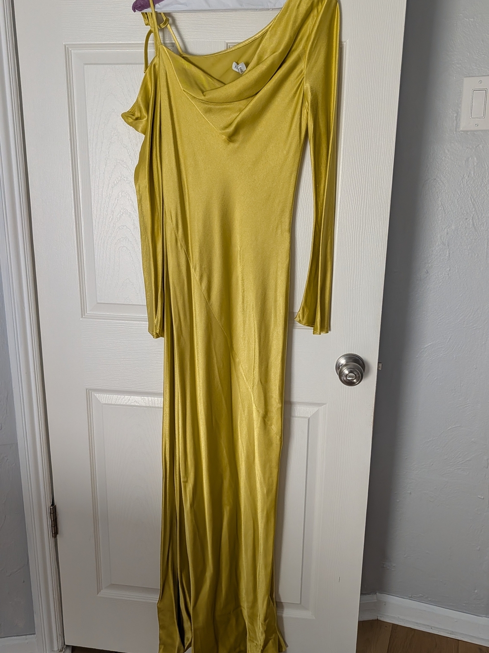 Shona Joy Lime Asymmetrical Long Sleeve Maxi Dress - Picture 7 of 7